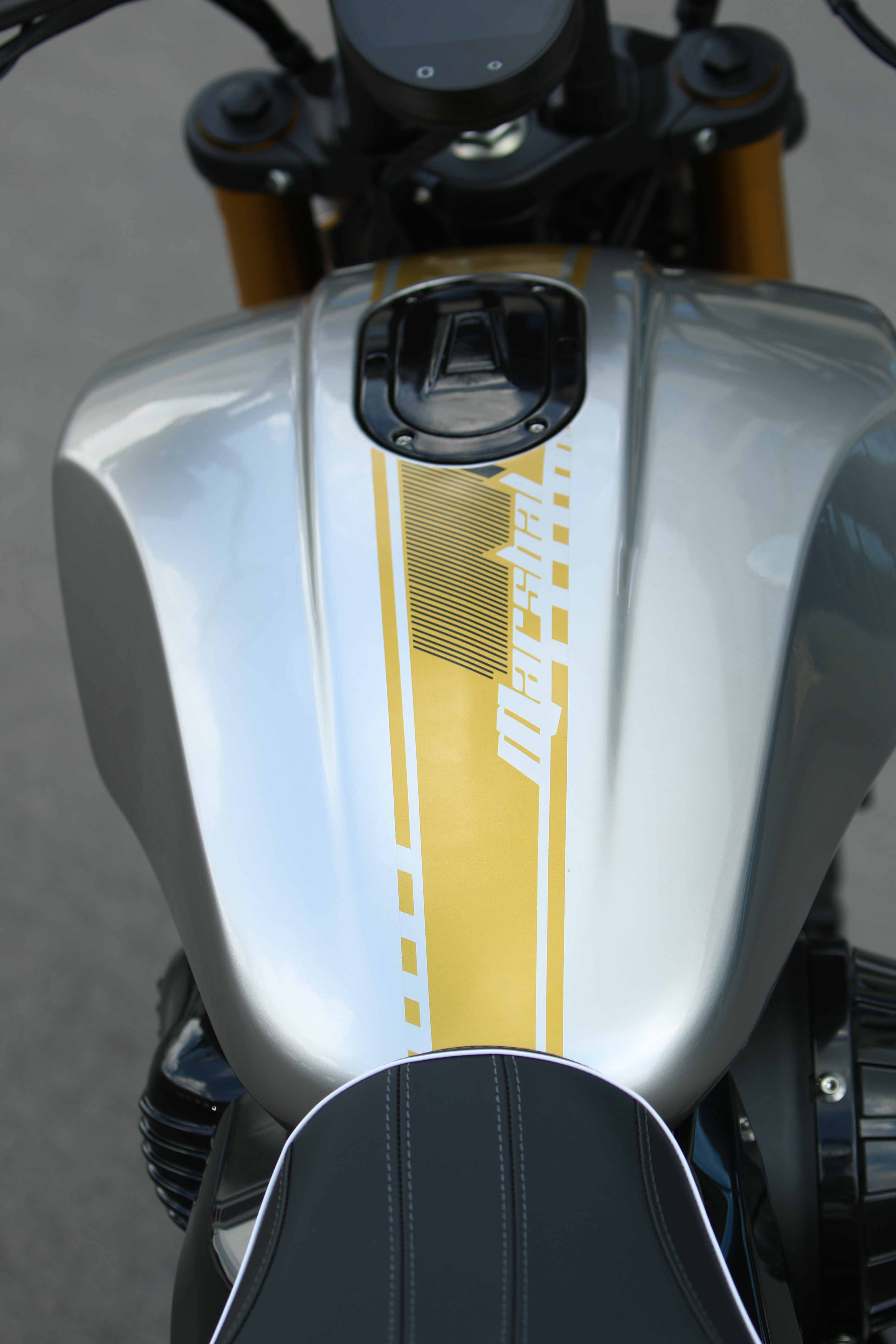 YES415 400cc Cruiser Motorcycle