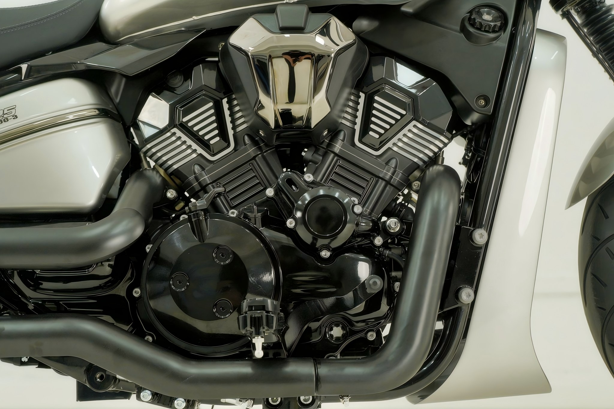 YES625 578cc Cruiser Motorcycle